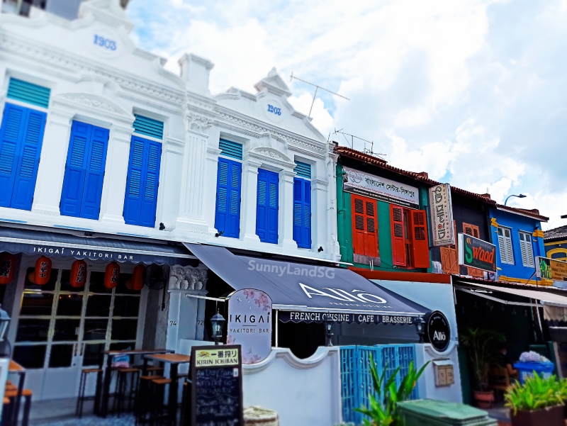 新加坡保留小印度区德克路的餐馆店屋。